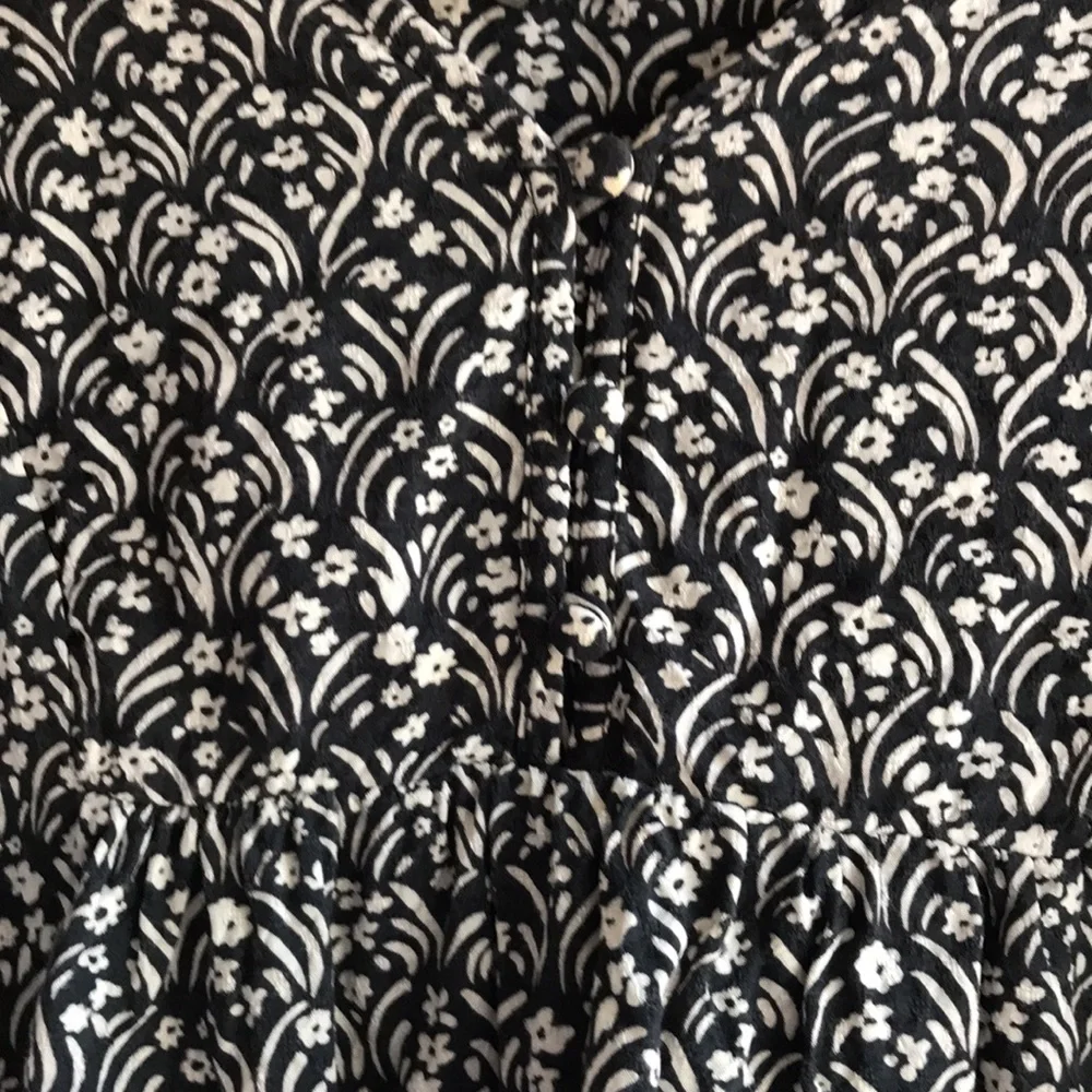 Universal Thread Shirt size xs - Picture 3 of 3